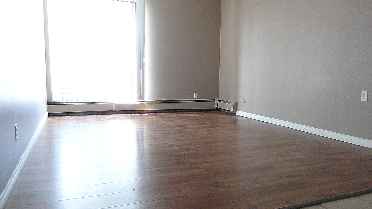 Cochrane House Apartments - Photo 7 of 11