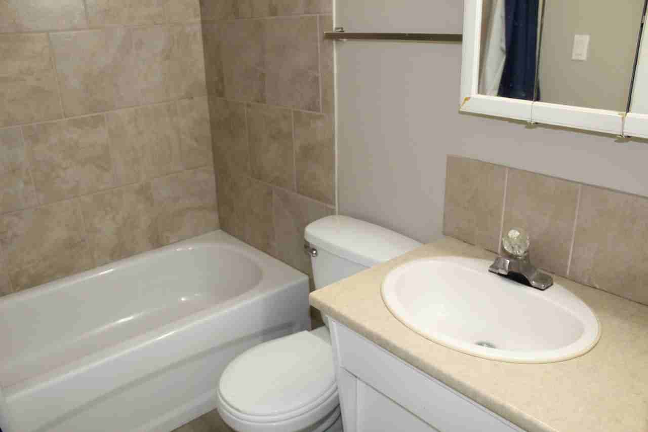 Oasis Apartments - Photo 7 of 16