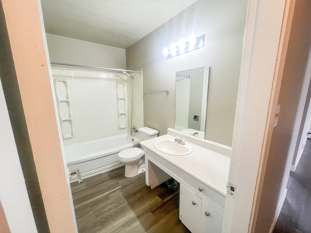 Rob 4020 - Photo 6 of 9