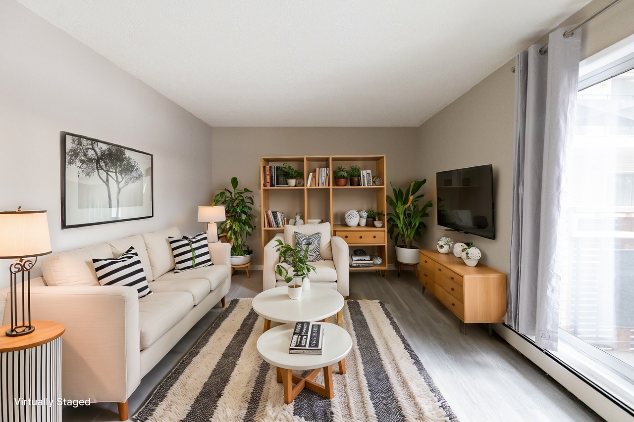 University Pointe - Photo 2 of 23