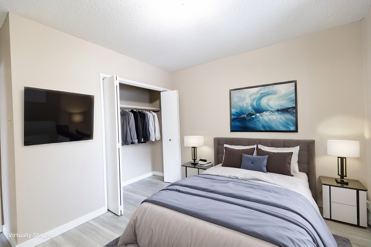 University Pointe - Photo 4 of 23