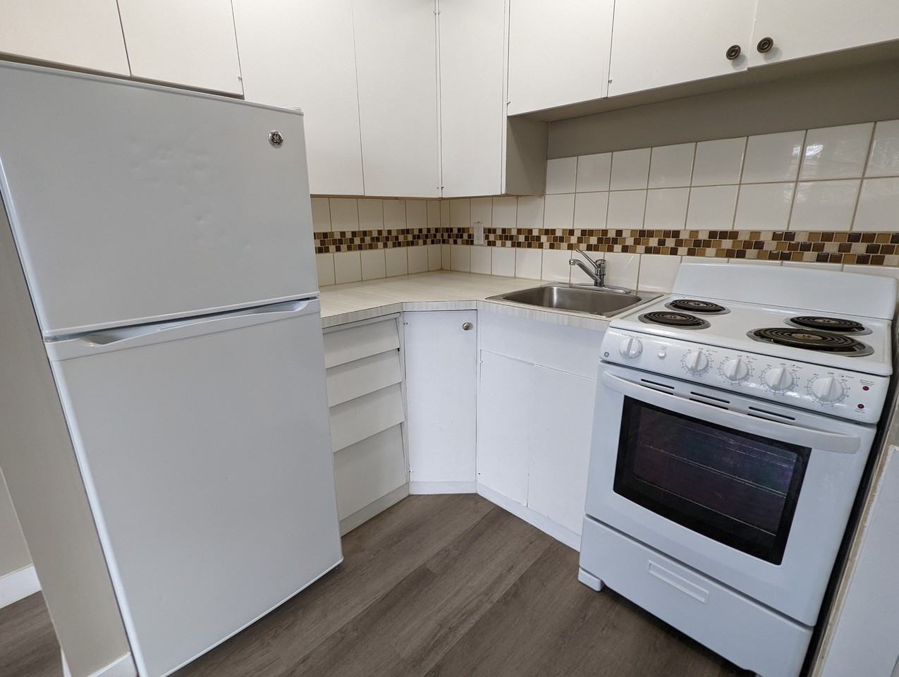 Mainstreet University Apartments - Photo 3 of 10