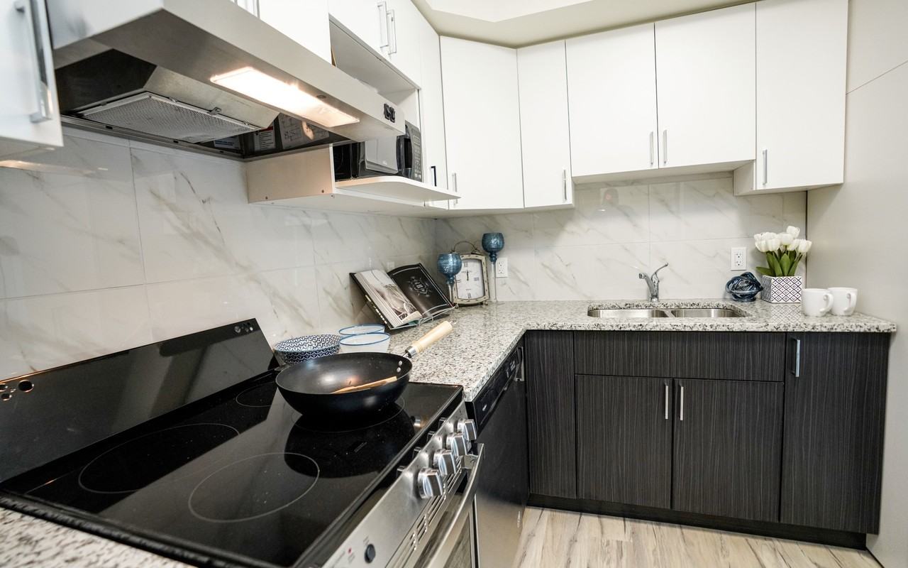 The LINQ (258 Lester St) - Photo 4 of 12