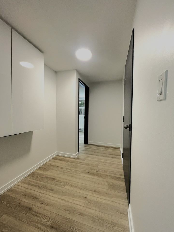 10 Hill Heights - Photo 2 of 11