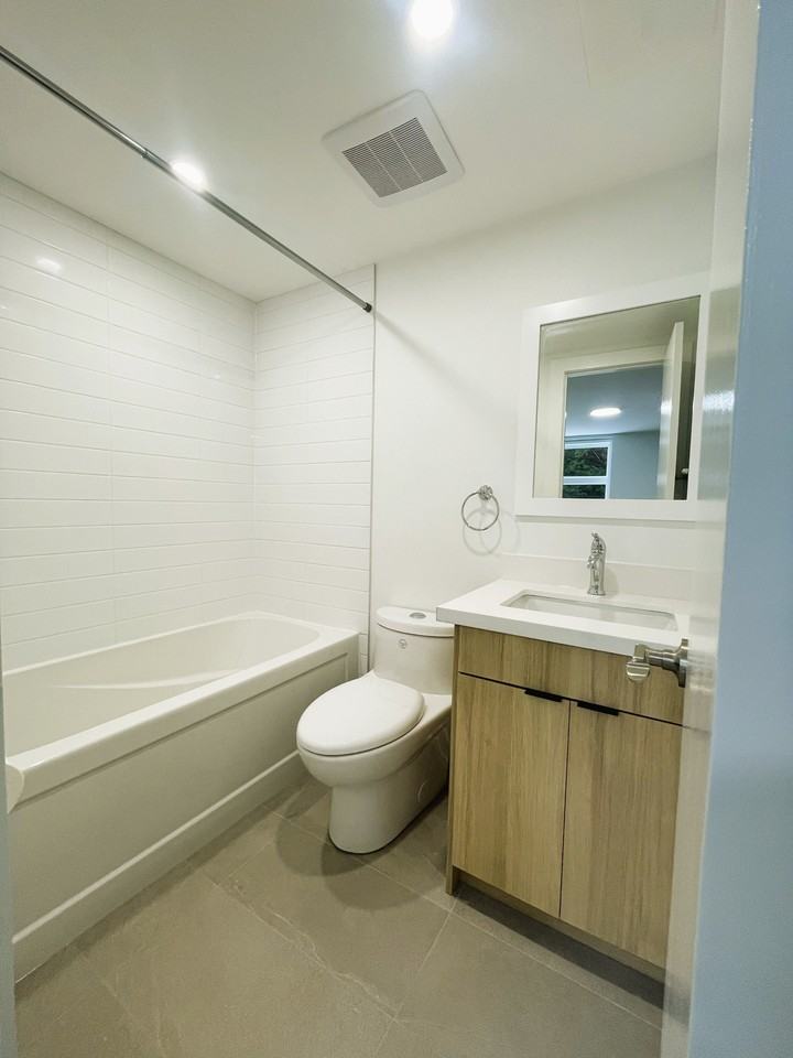 10 Hill Heights - Photo 7 of 11