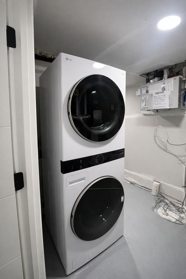 1 Bed | 1 Bath Brand New Basement Suite – Edmonton - Photo 5 of 7