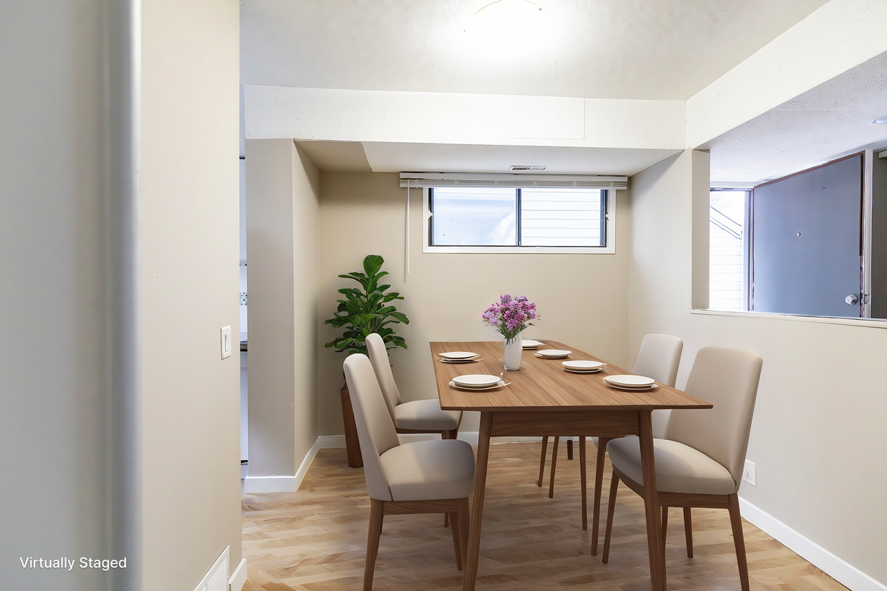 Queen's Park Townhomes - Photo 5 of 28