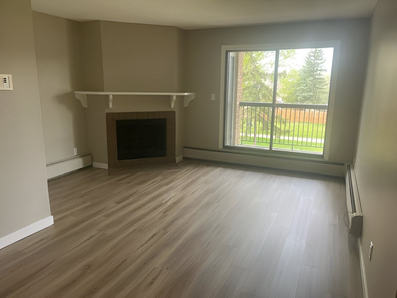 Hermitage Village Apartments - Photo 4 of 9