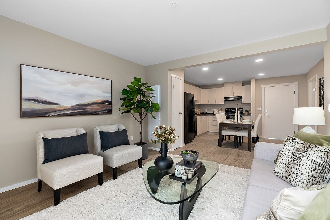 Silverside Pointe - Photo 4 of 23