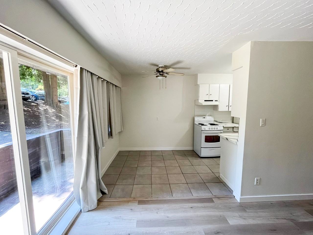 Gateway Place - Photo 5 of 22