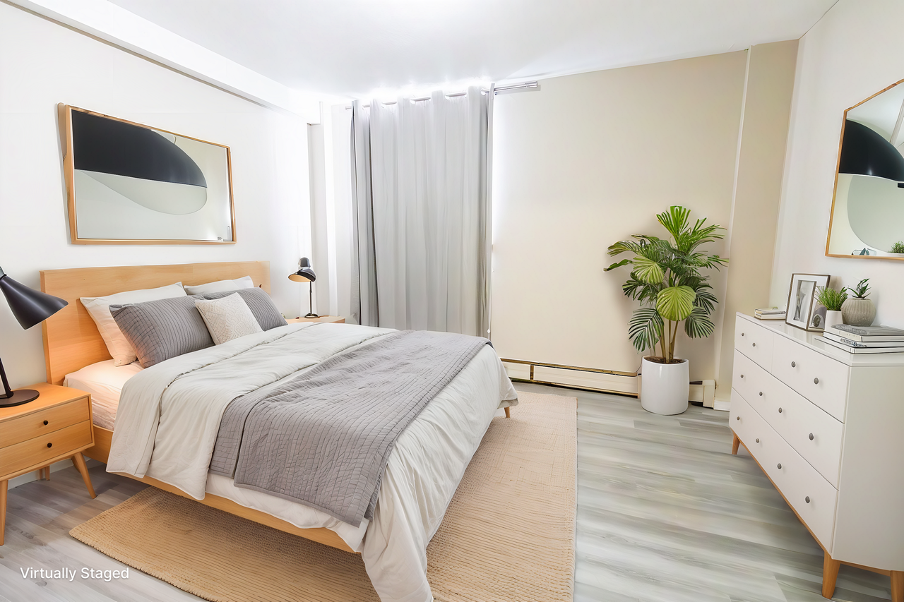 North Hill Manor - Photo 3 of 20