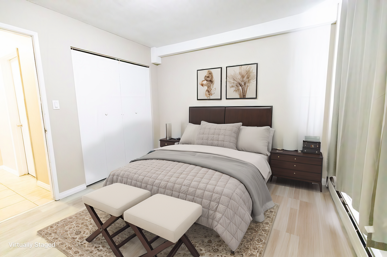 North Hill Manor - Photo 5 of 20