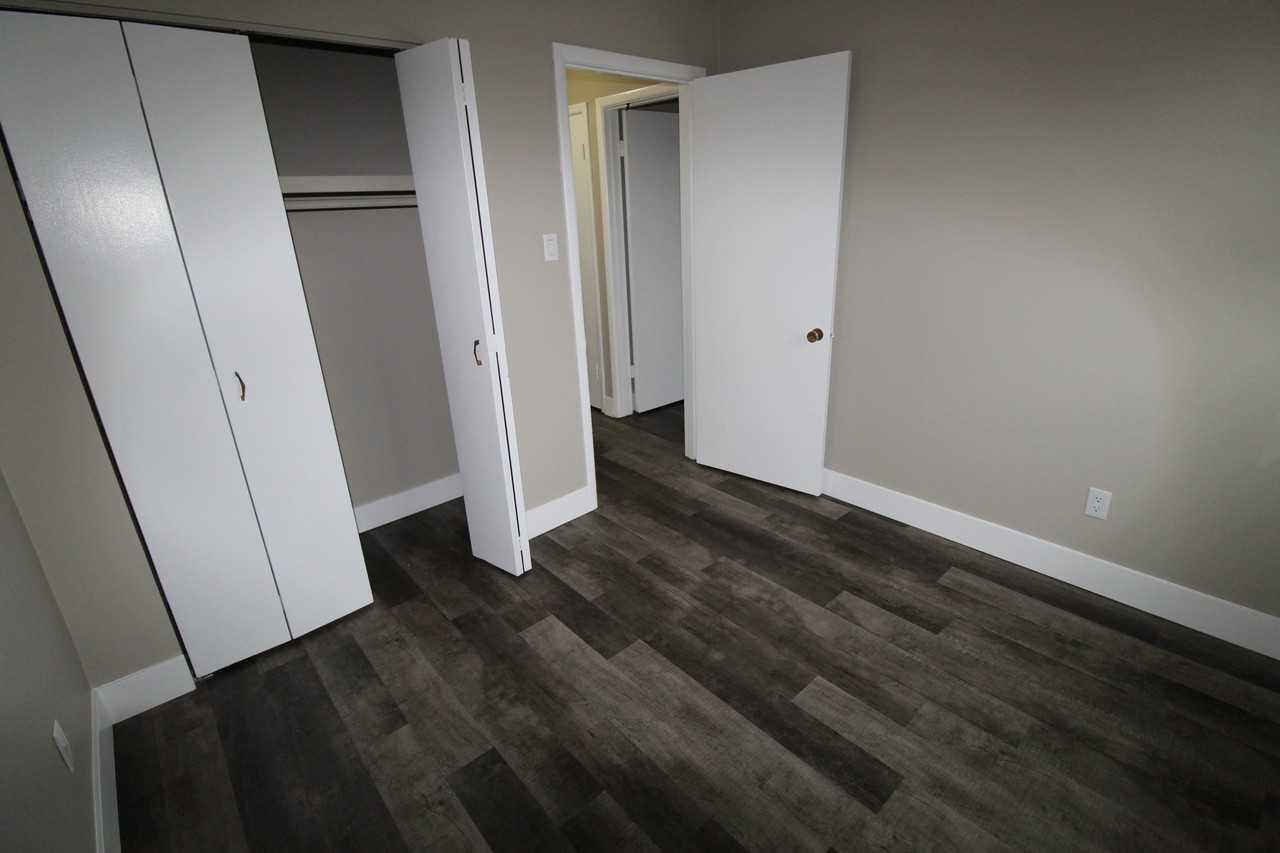 Greystone Court - Photo 7 of 12