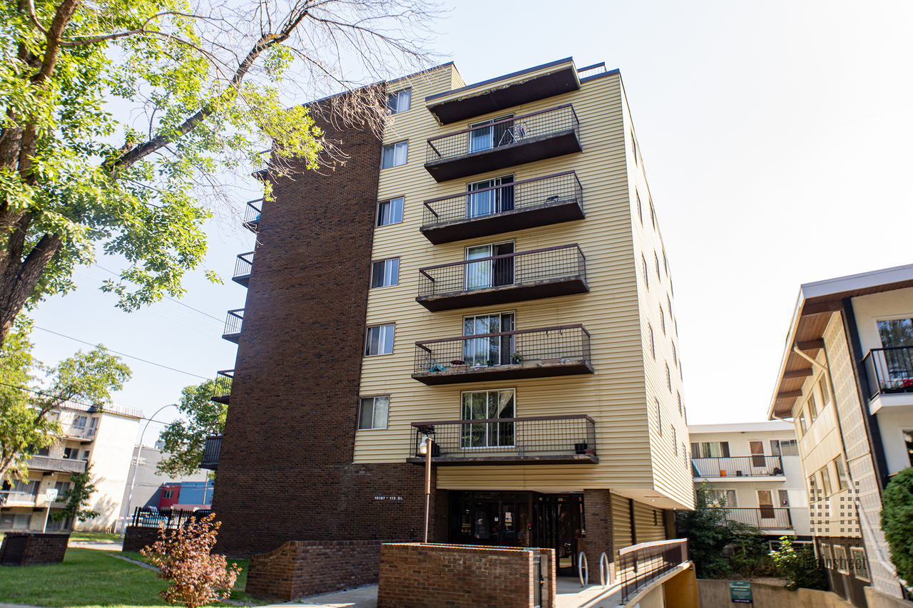 Oliver Place 1 - Photo 2 of 5