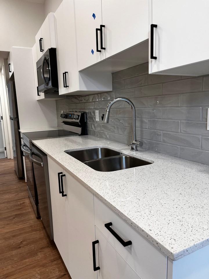 343 Magnolia Drive SE - Photo 2 of 5