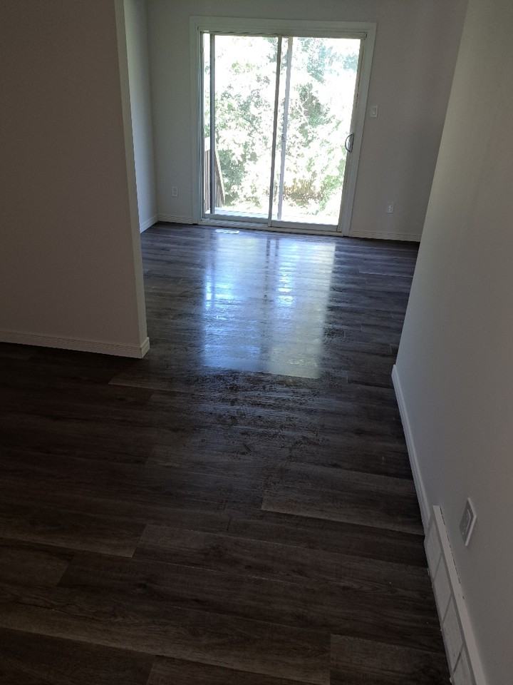 305 Briarhill - Photo 3 of 10