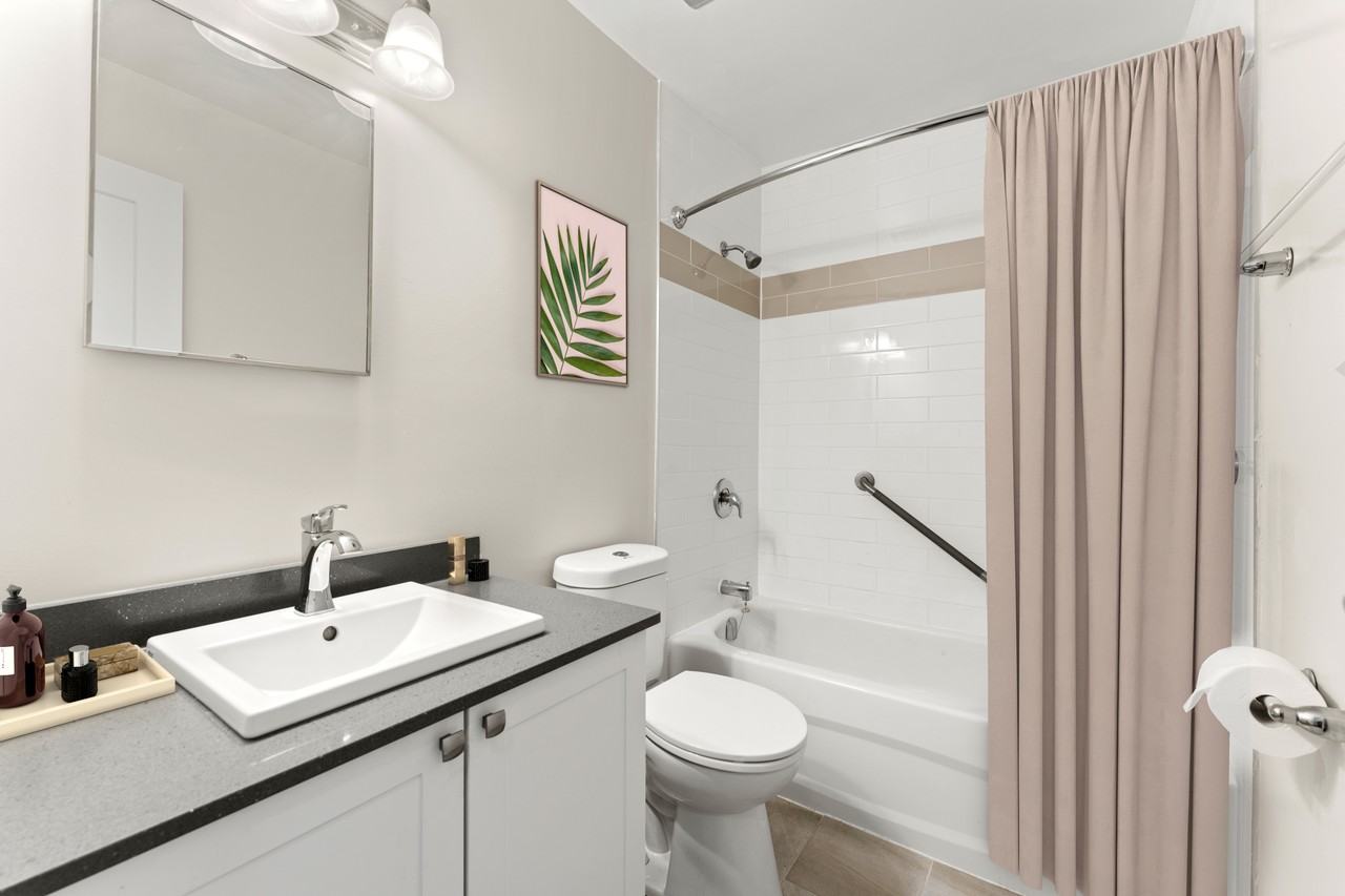 40 Delisle Apartments - Photo 6 of 10