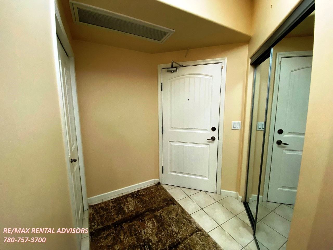 #322 6083 Maynard Way Northwest - Photo 2 of 23