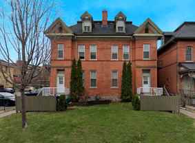 23-29 Russell - Photo 1 of 1