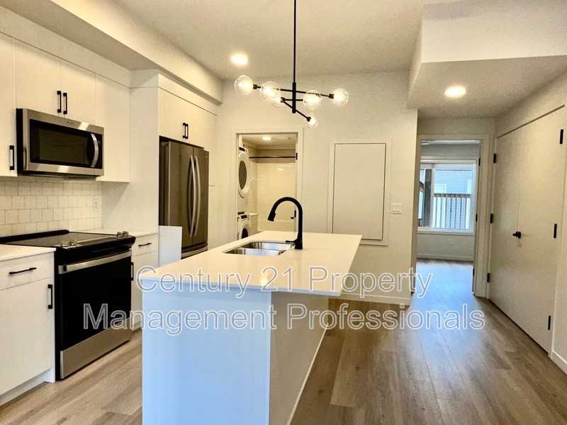 2615 Alces Way SW - Photo 6 of 10