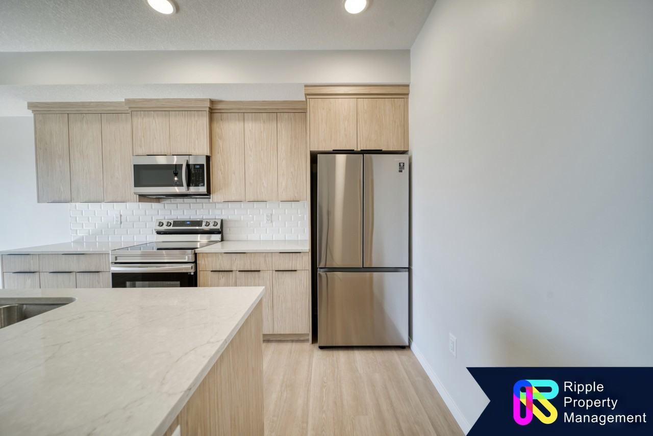 19489 Main Street - Photo 4 of 23