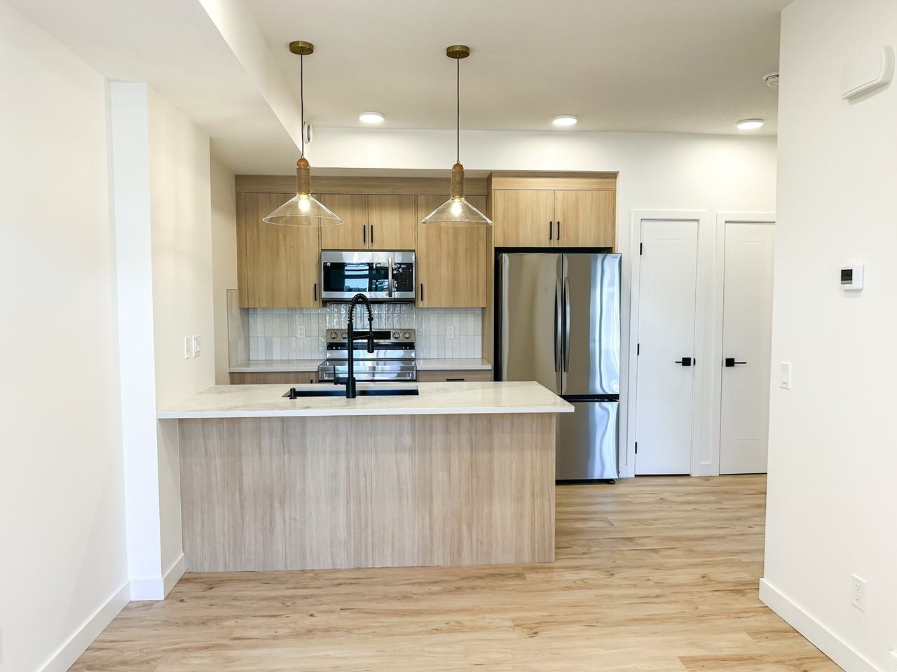 20983 Seton Way SE, Calgary - NA - Photo 2 of 15