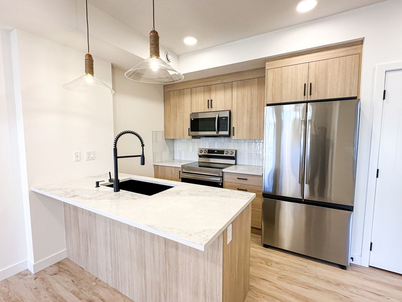 20983 Seton Way SE, Calgary - NA - Photo 3 of 15
