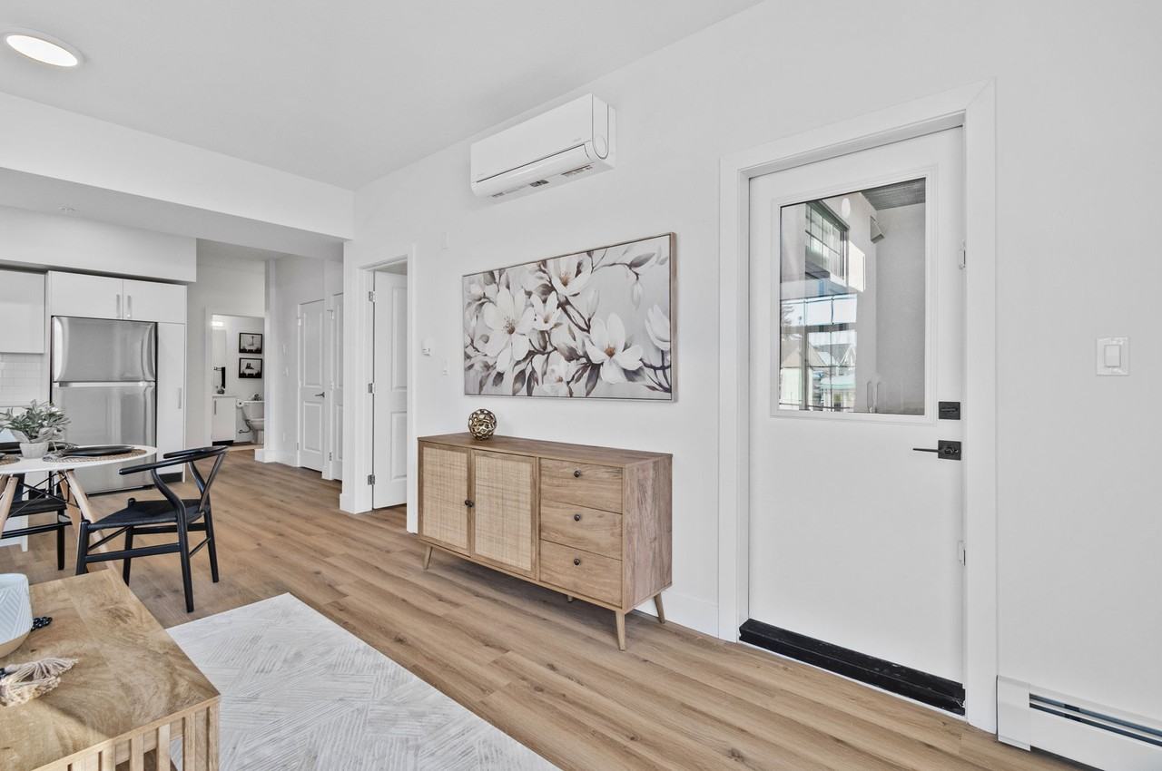Esprit Living Apartments - Photo 6 of 40