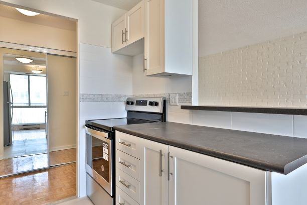 25 Wellesley Street East - Photo 6 of 41