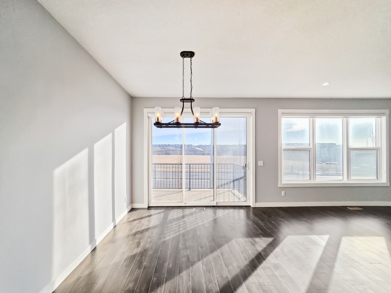 161 Sage Bluff Rise NW, Calgary - Photo 7 of 33