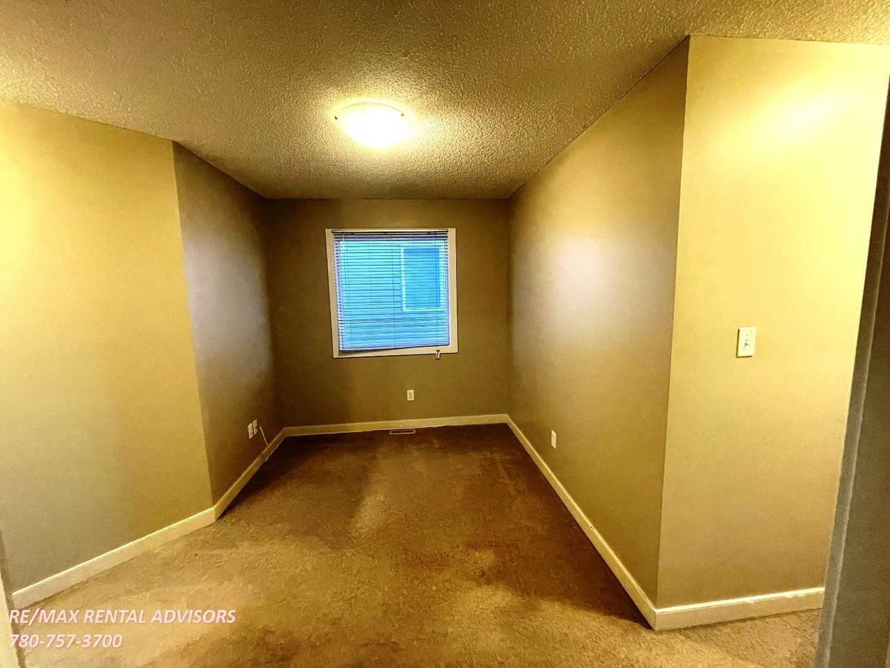 1585 Rutherford Road Southwest - Photo 6 of 25