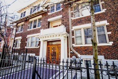 Earl Place - Photo 2 of 3