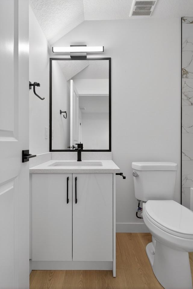 15906 106a Ave Nw - Photo 6 of 13