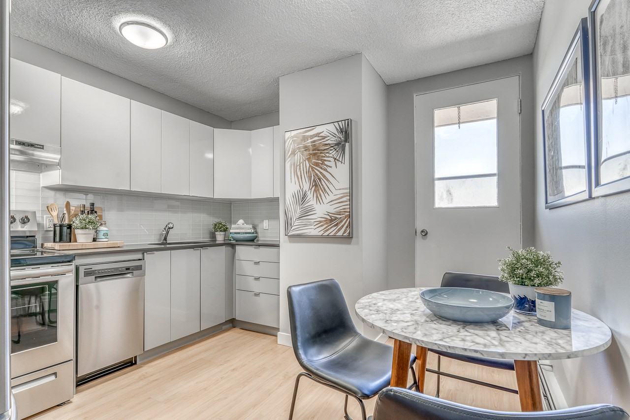 The Pinnacle - Photo 3 of 17