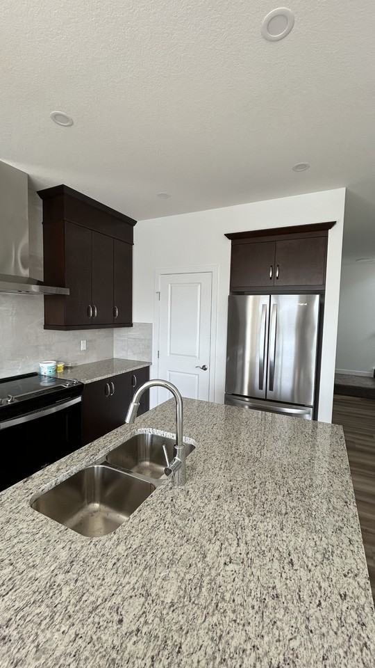 25 Corner Glen rd NE - Photo 4 of 23