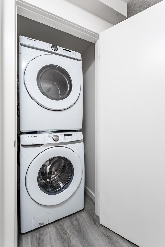 1 Bed plus Den & 2 Bedroom Townhomes (14 Plex) - Photo 6 of 9