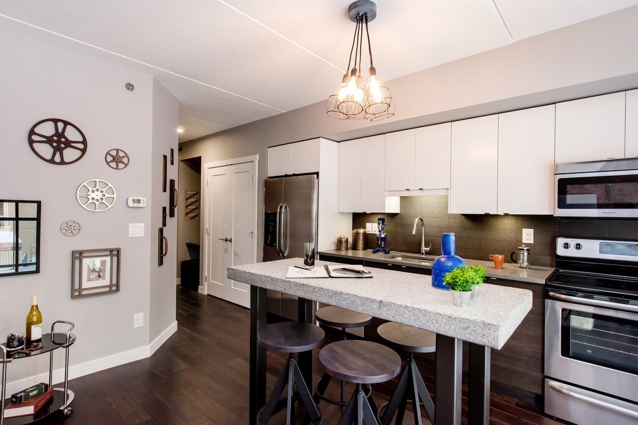 Shangri-La on 4th - Photo 2 of 9