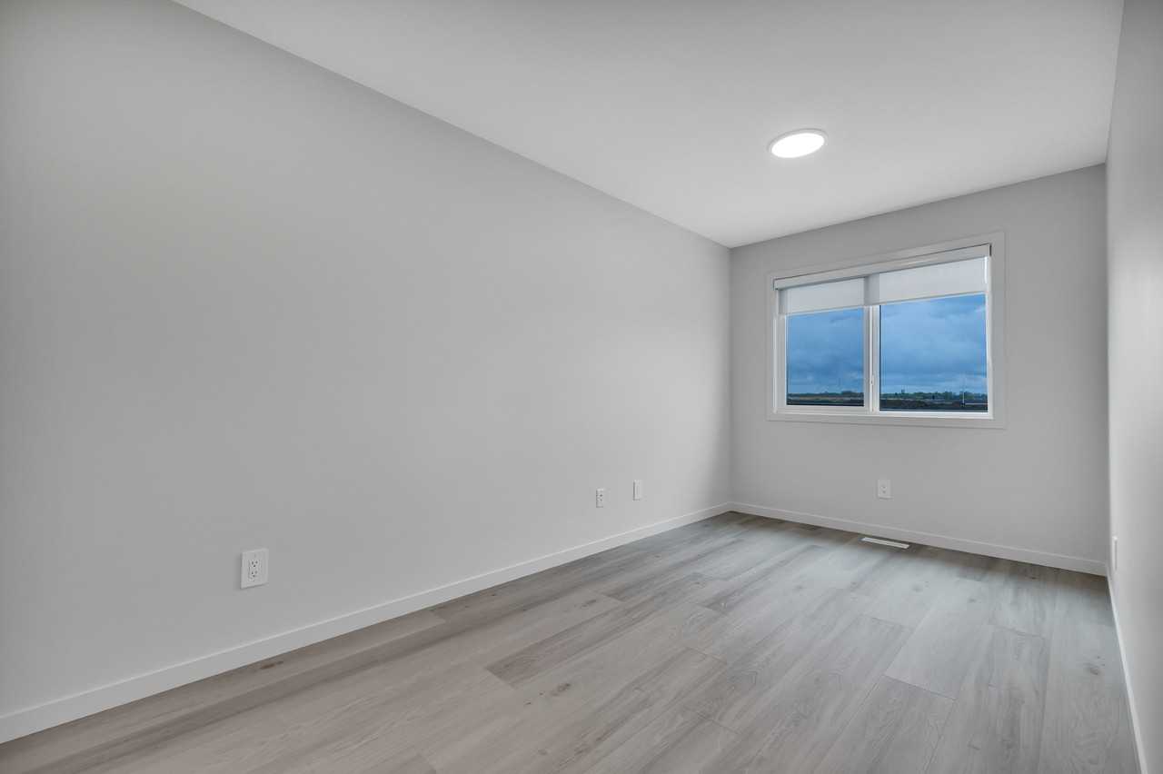 8128-G 227 Street NW - Photo 5 of 19