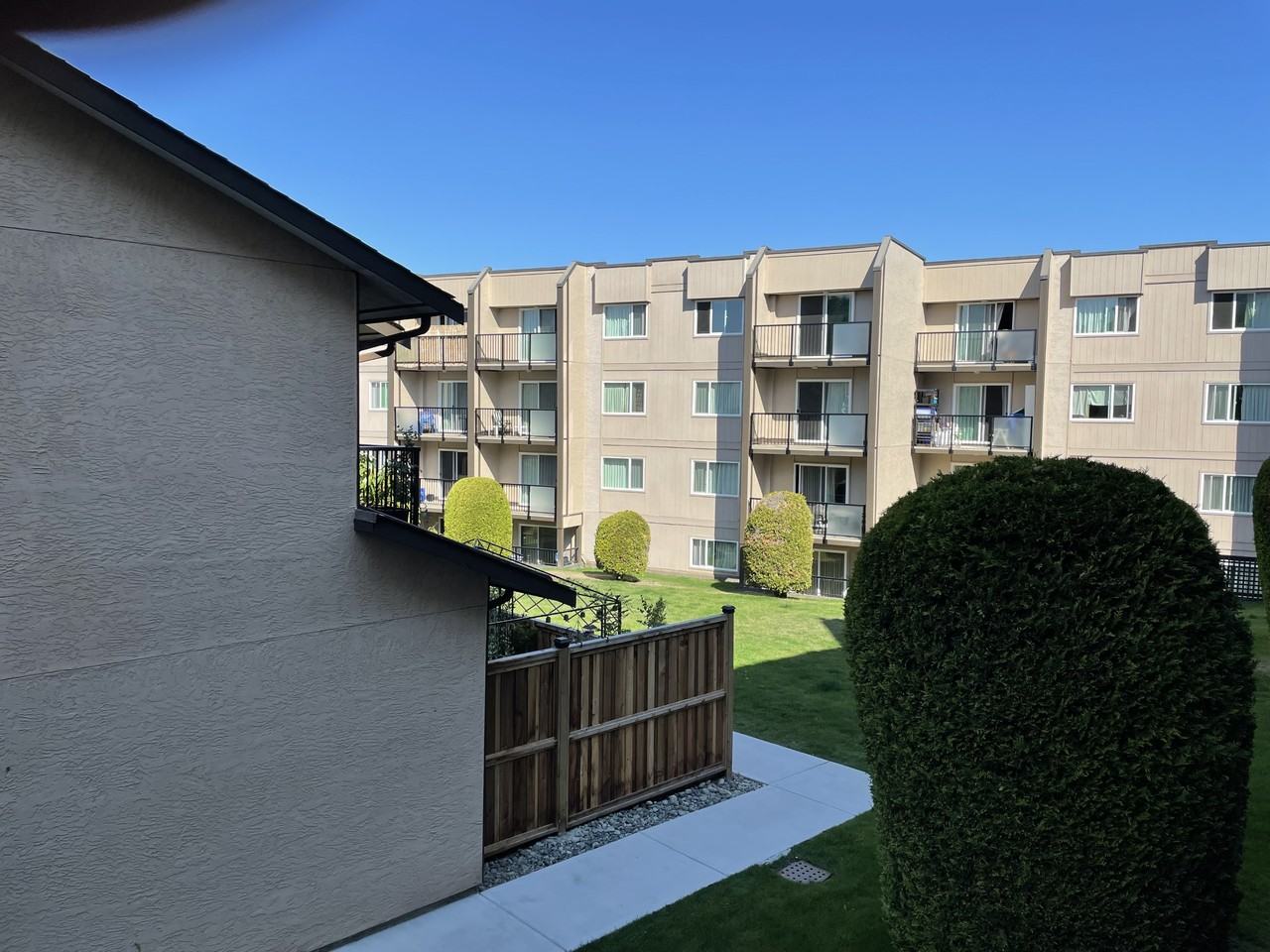 Pacific Village II Apartments - Photo 7 of 13