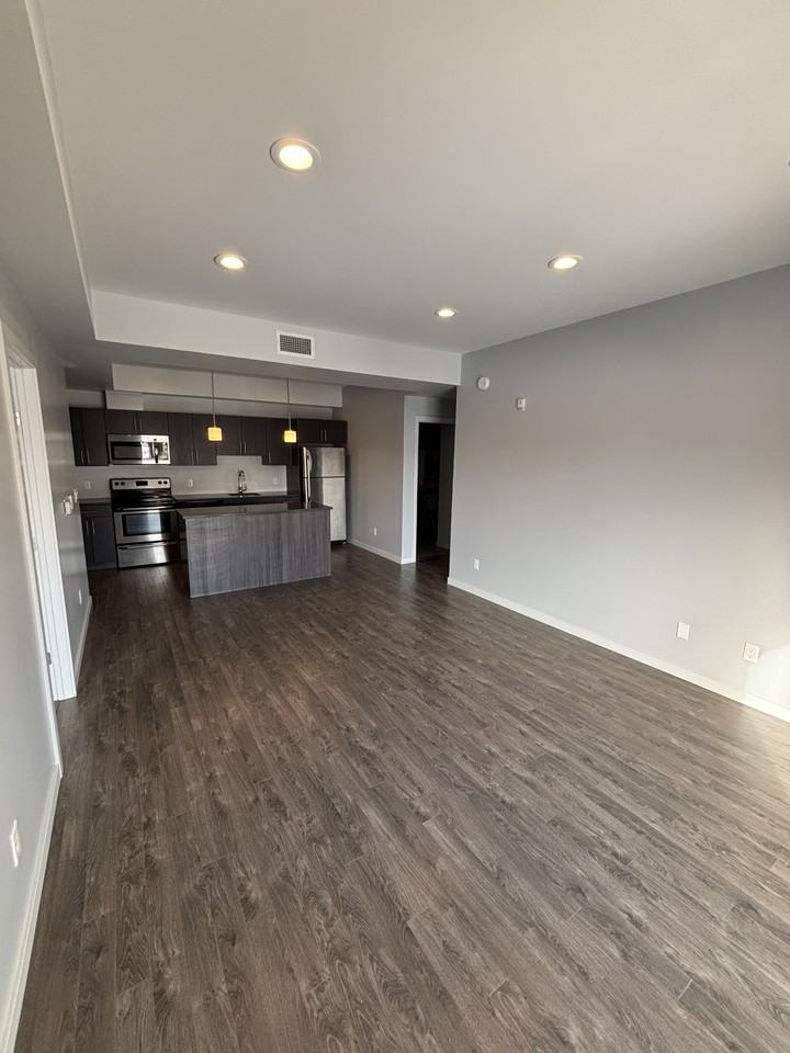 226 Grassie Blvd - Photo 6 of 21