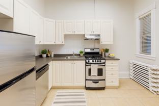 Elgin Street Apartments - Photo 1 of 1