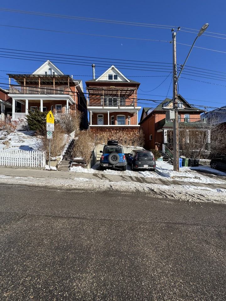 66 6 St Ne - Photo 5 of 30