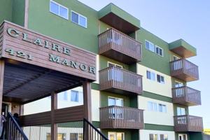 featured image of 421 Ross Haven Dr