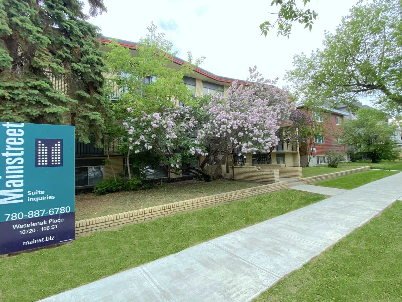 Waselenak Place - Photo 7 of 10