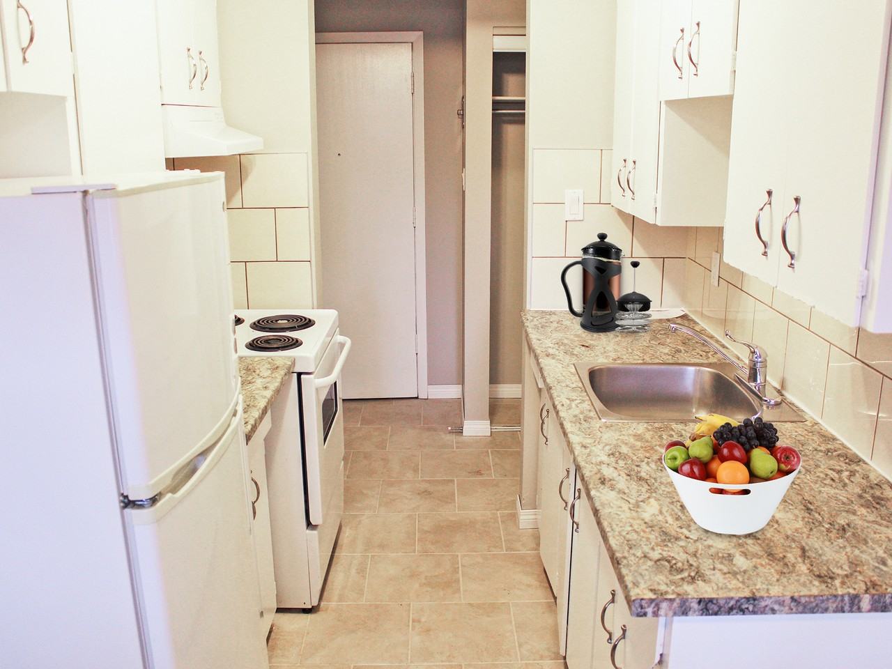 Cascade Manor - Photo 5 of 7