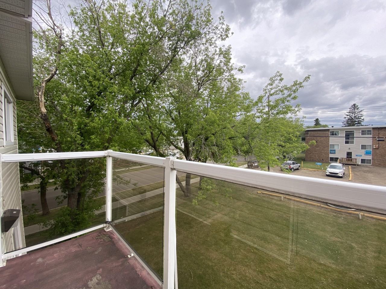 Murray Apartments - Photo 6 of 18