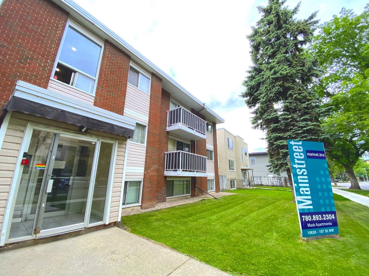 MACK Apartments - Photo 2 of 8