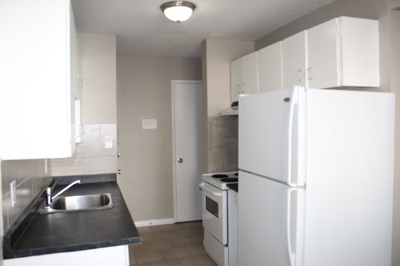 MACK Apartments - Photo 3 of 8