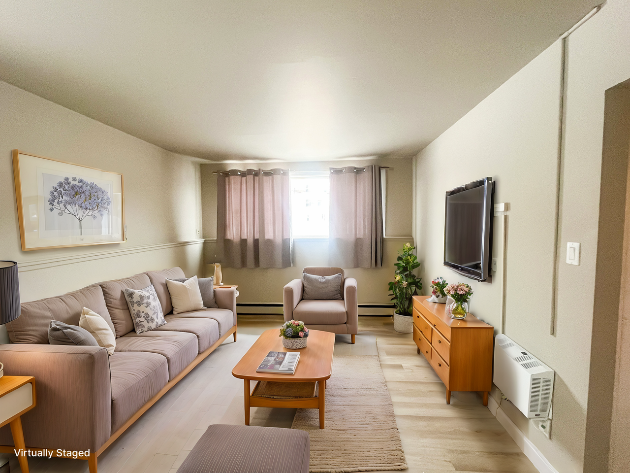 Alex 38 - Photo 4 of 16