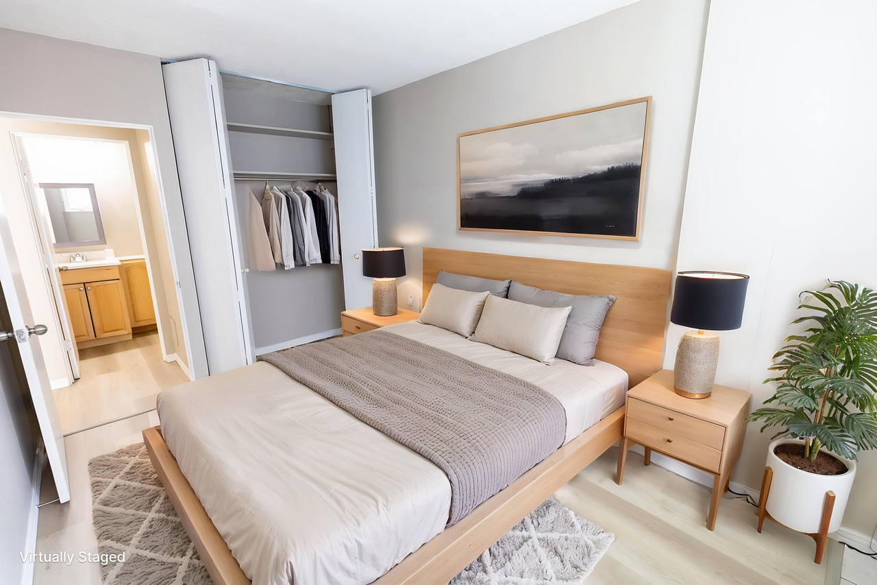 Mainstreet Plaza - Photo 3 of 18